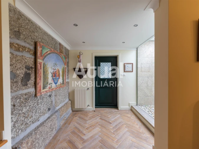 Moradia T4 para Venda em Infias Foto 21