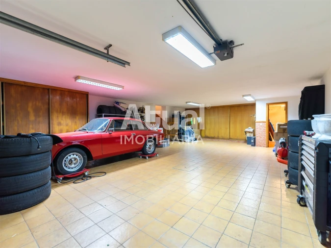 Moradia T4 para Venda em Infias Foto 45