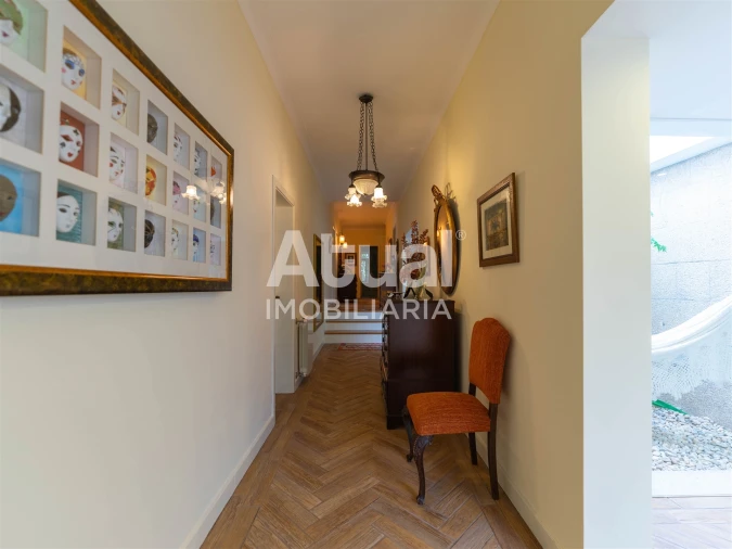 Moradia T4 para Venda em Infias Foto 22