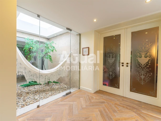 Moradia T4 para Venda em Infias Foto 16