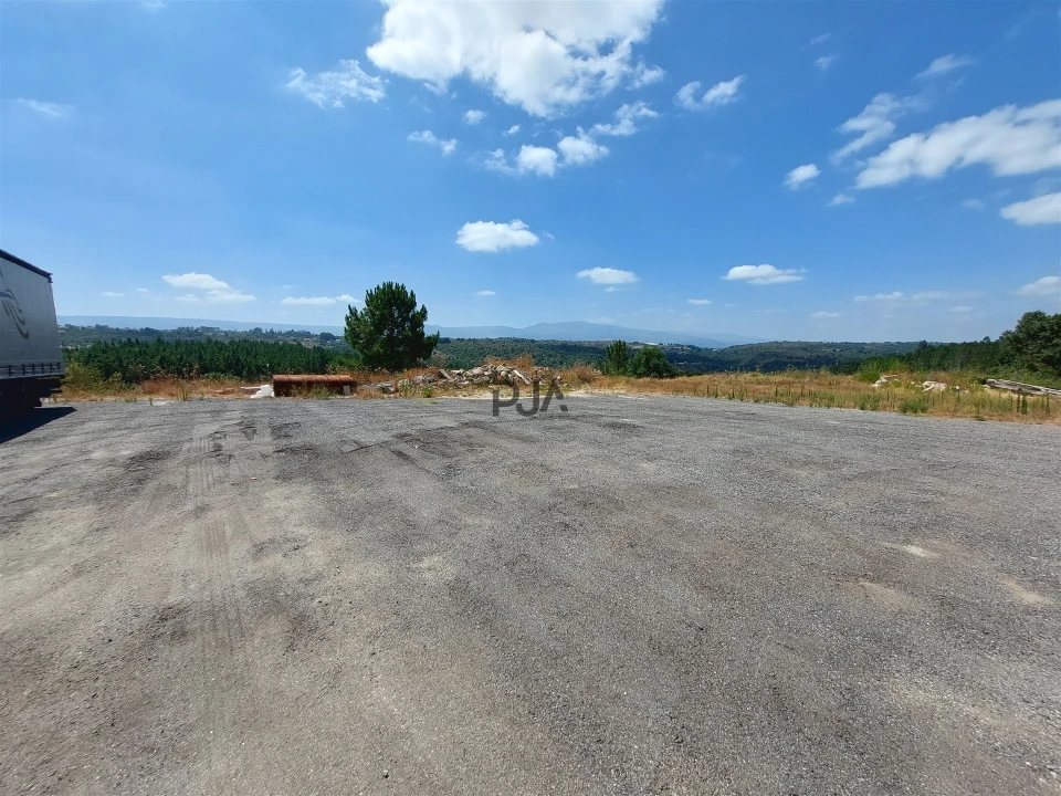 Armazém para Venda em Fornos de Algodres Foto 14