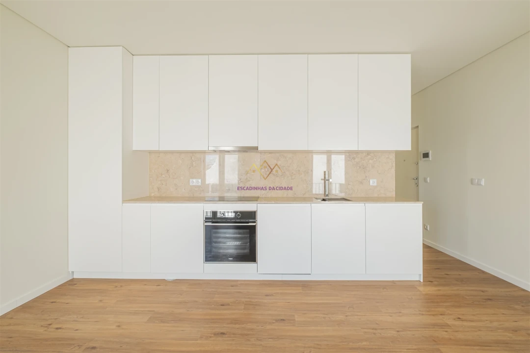 Apartamento T0 para Venda em Alcantara Foto 7