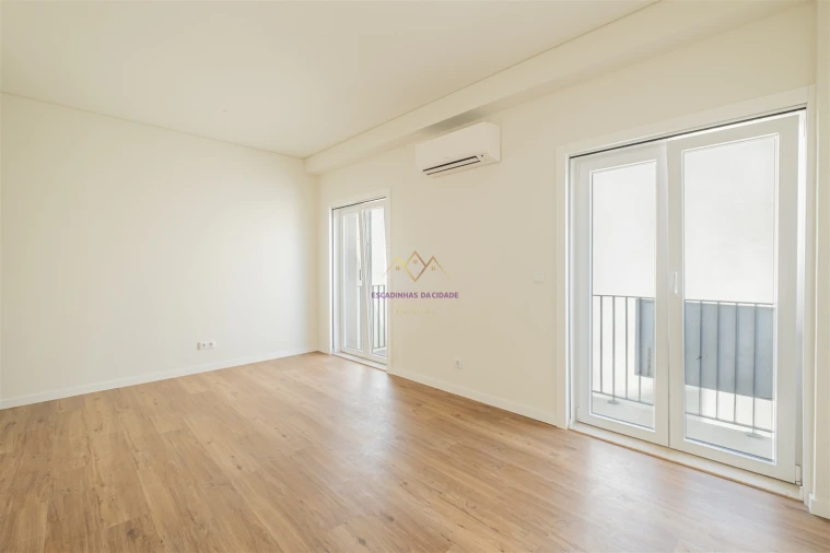 Apartamento T0 para Venda em Alcantara Foto 5