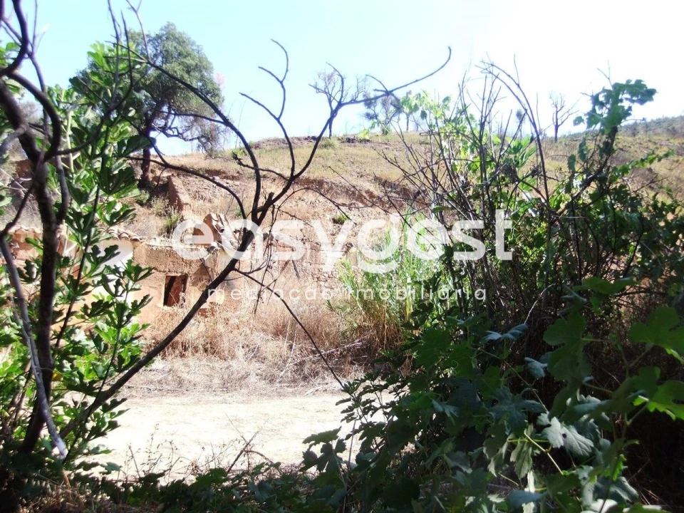 Quinta T2 para Venda em Monchique Foto 7