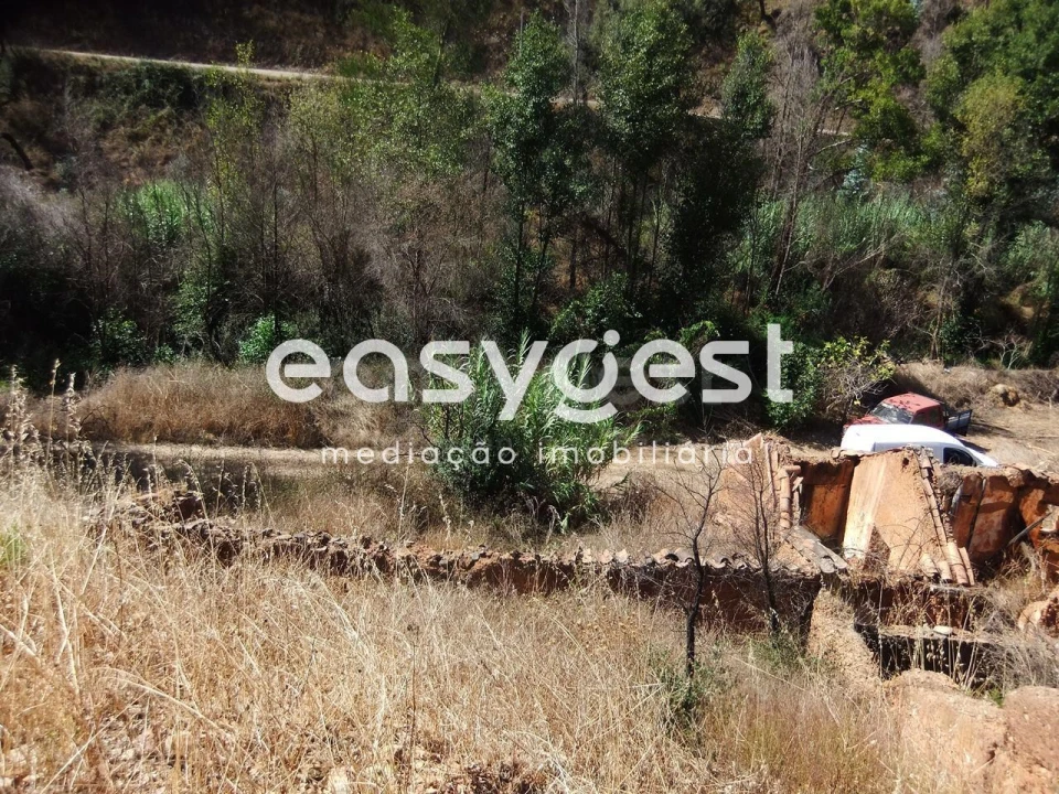 Quinta T2 para Venda em Monchique Foto 8