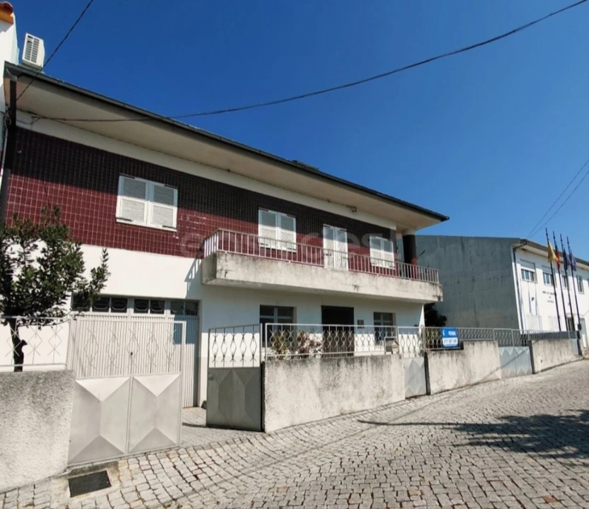 Moradia T5 para Venda em Lagoaça e Fornos Foto 3