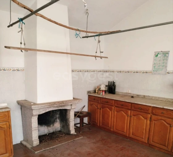 Moradia T5 para Venda em Lagoaça e Fornos Foto 23