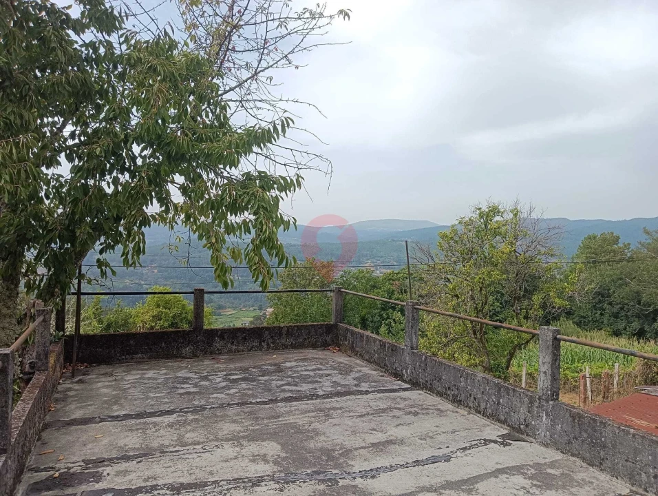 Moradia T5 para Venda em Chaviães e Paços Foto 12