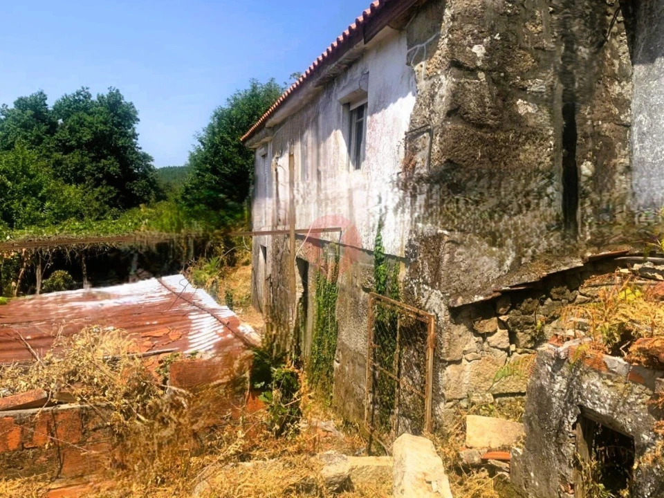 Moradia T2 para Venda em Merufe Foto 3