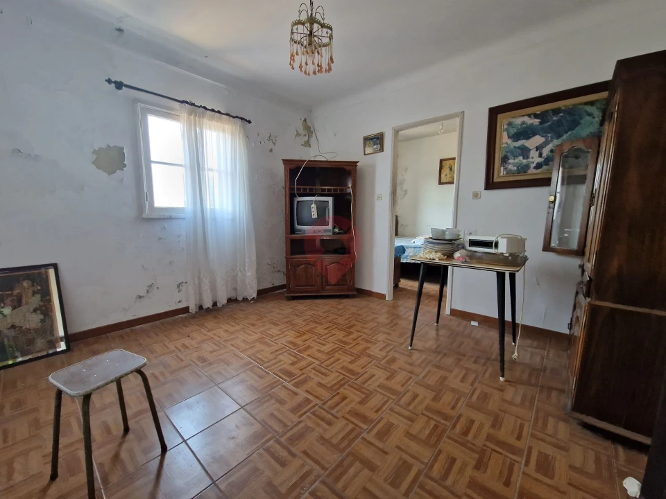 Moradia T3 para Venda em Segude Foto 4