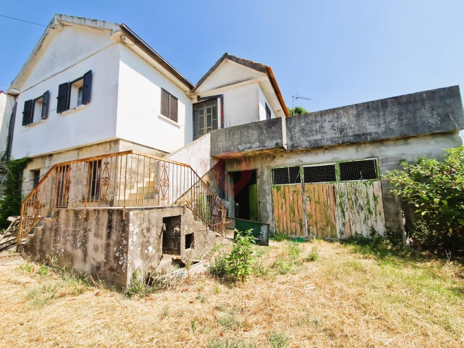 Moradia T3 para Venda em Segude Foto 1