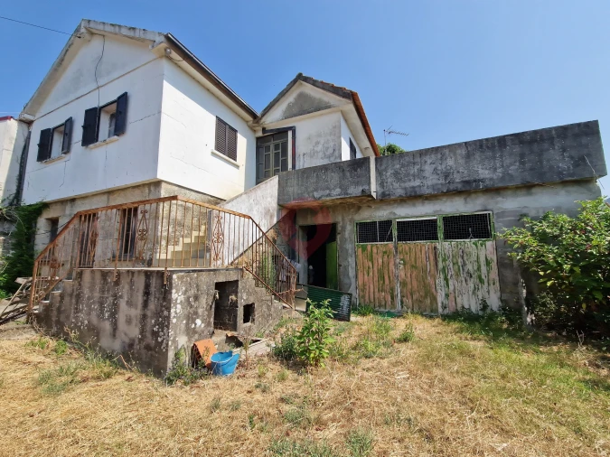 Moradia T3 para Venda em Segude