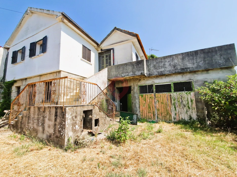 Moradia T3 para Venda em Segude Foto 1