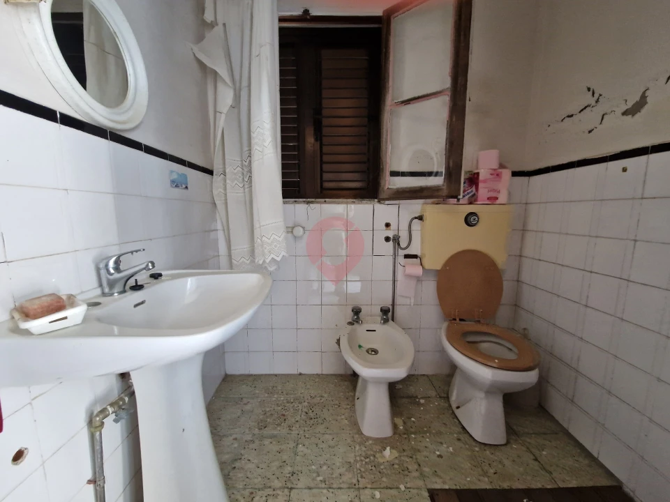 Moradia T3 para Venda em Segude Foto 5