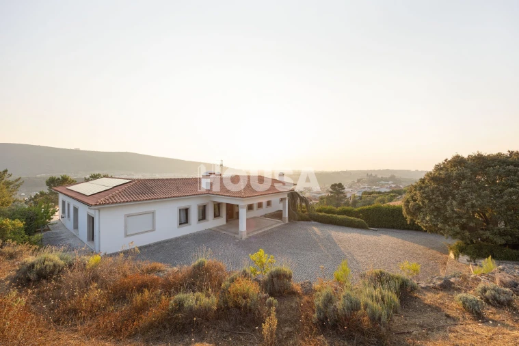 Moradia T3 para Venda em Porto de Mós - São João Baptista e São Pedro Foto 5