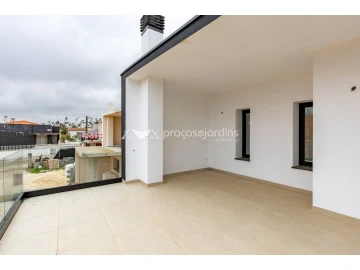 Moradia T4 para Venda em Maceira