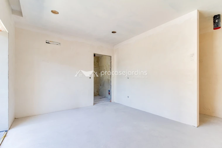 Moradia T4 para Venda em Maceira Foto 13