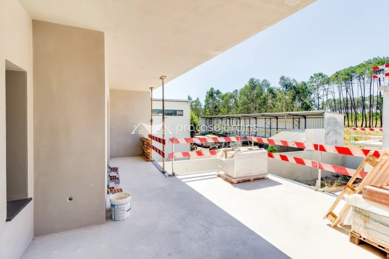 Moradia T4 para Venda em Maceira Foto 17