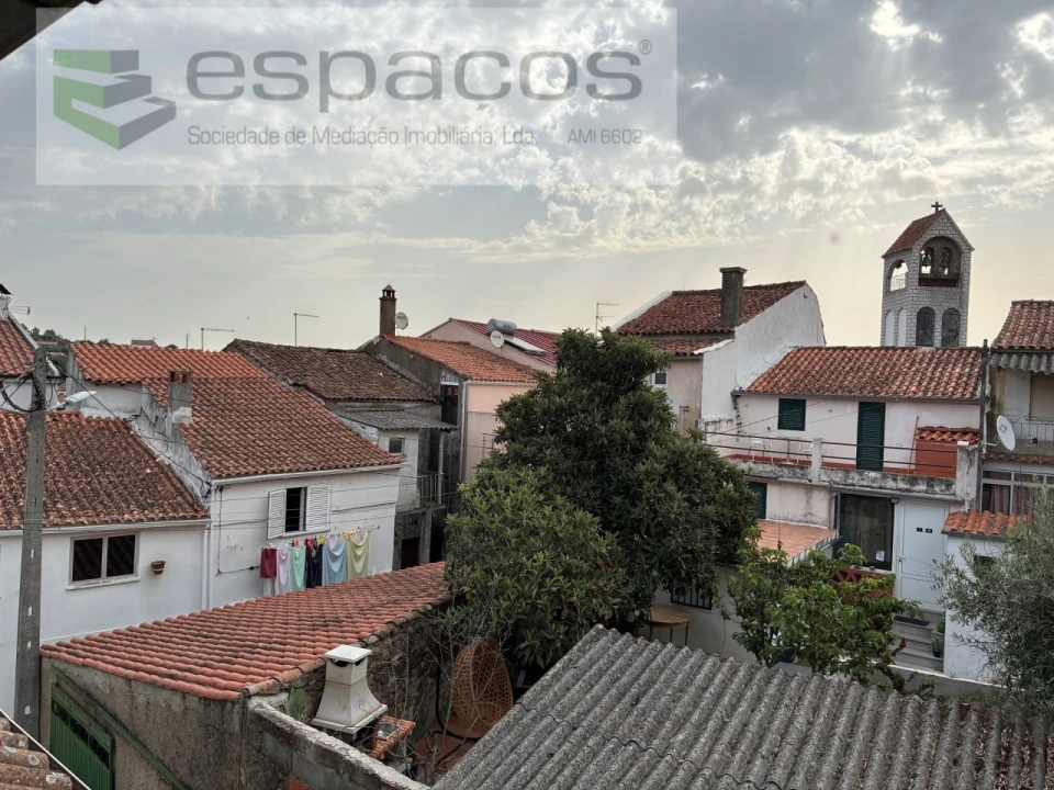 Moradia T3 para Venda em Telhado Foto 36