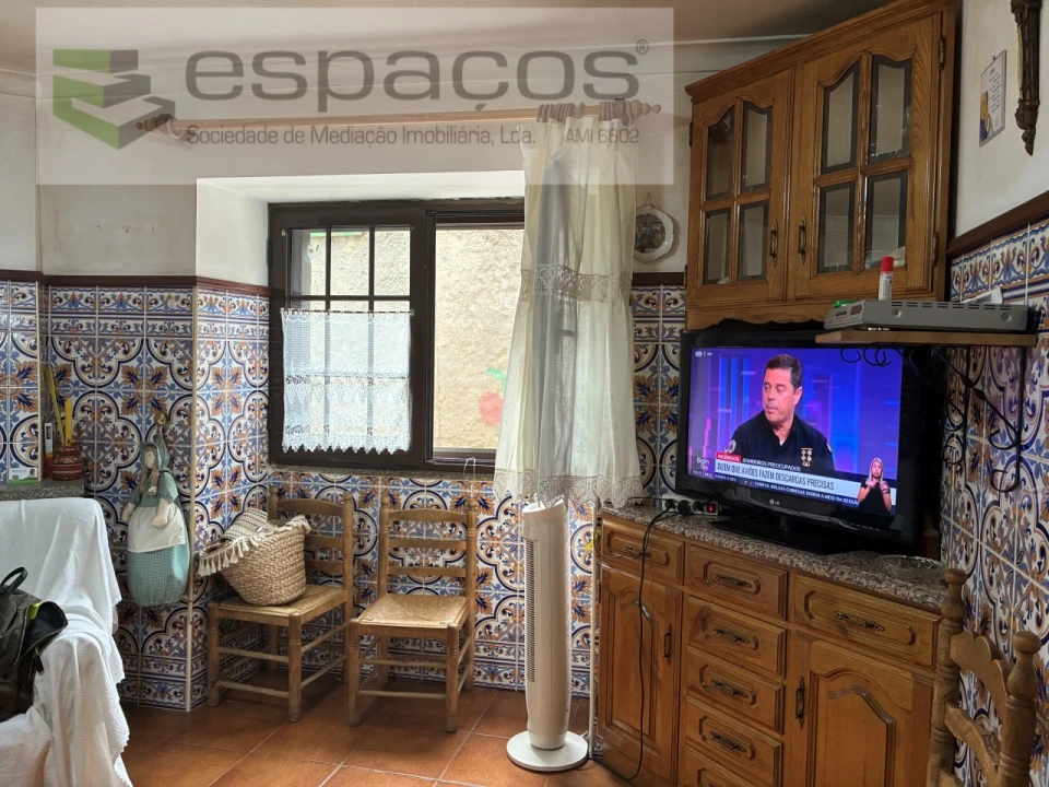 Moradia T3 para Venda em Telhado Foto 5