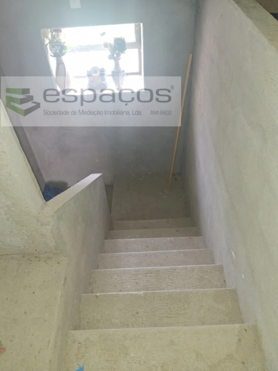 Moradia T3 para Venda em Telhado Foto 32