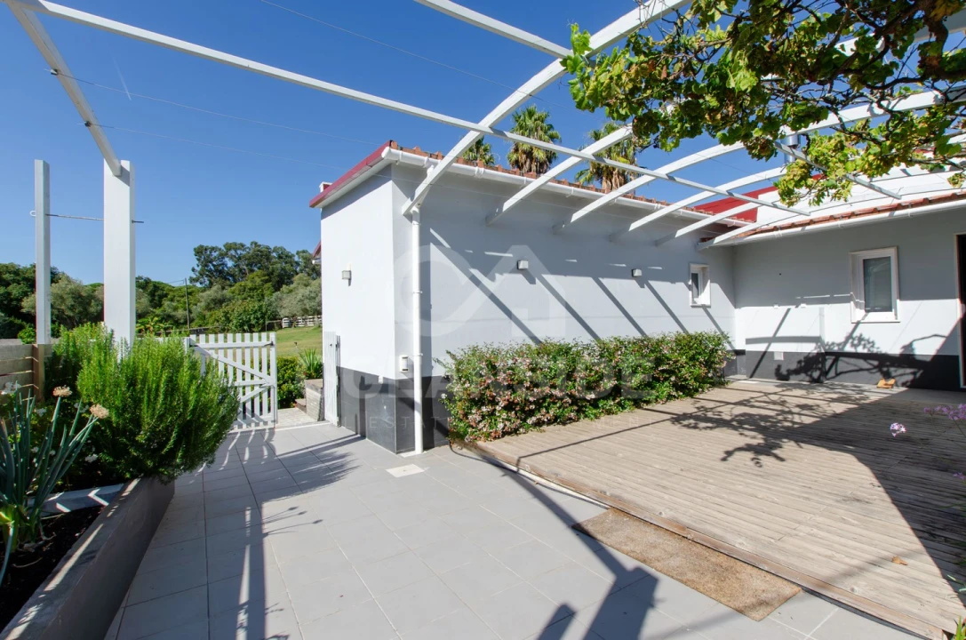 Quinta T2 para Venda em Rio de Mouro Foto 6