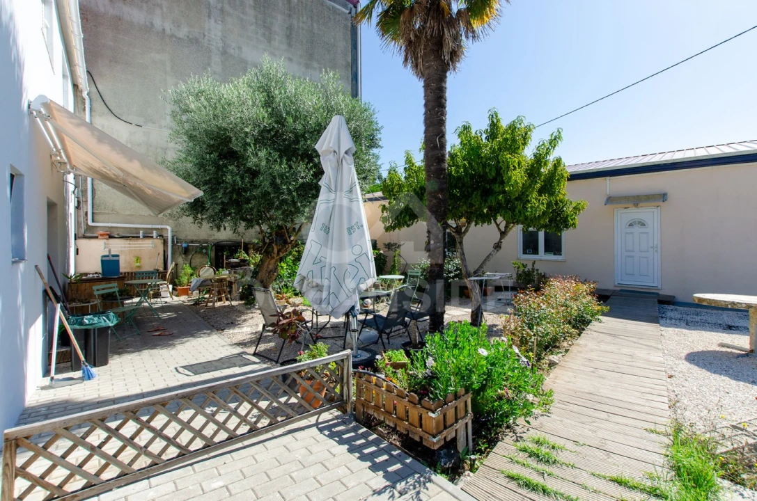 Quinta T2 para Venda em Rio de Mouro Foto 48