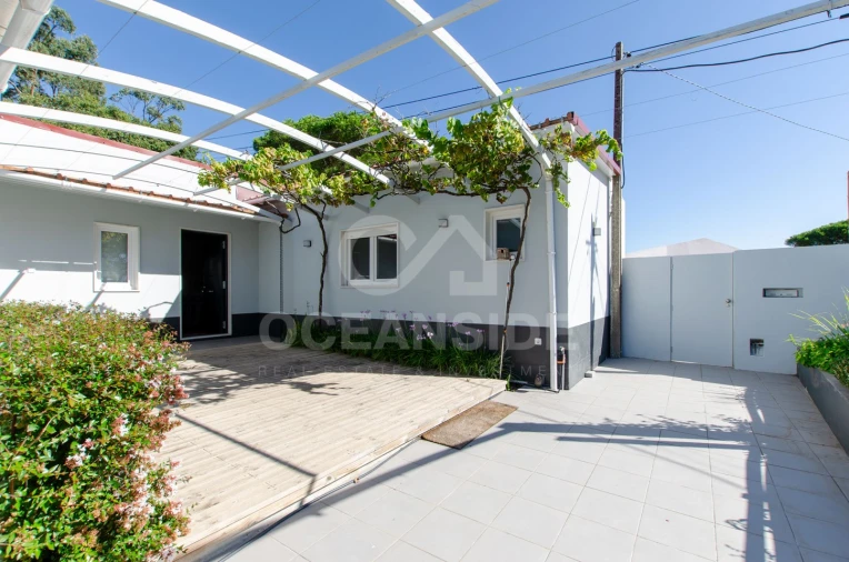 Quinta T2 para Venda em Rio de Mouro Foto 8