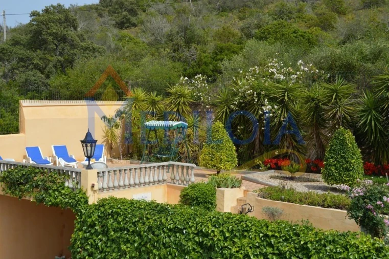 Moradia T6 para Venda em Silves Foto 27