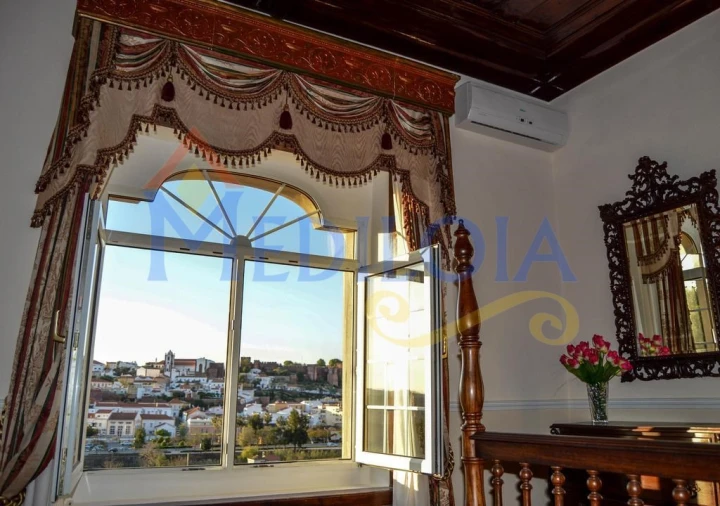 Moradia T6 para Venda em Silves Foto 22