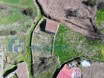 Moradia para Venda em Mouçós e Lamares