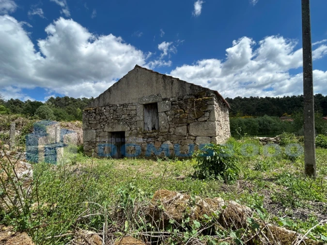 Moradia para Venda em Mouçós e Lamares Foto 8