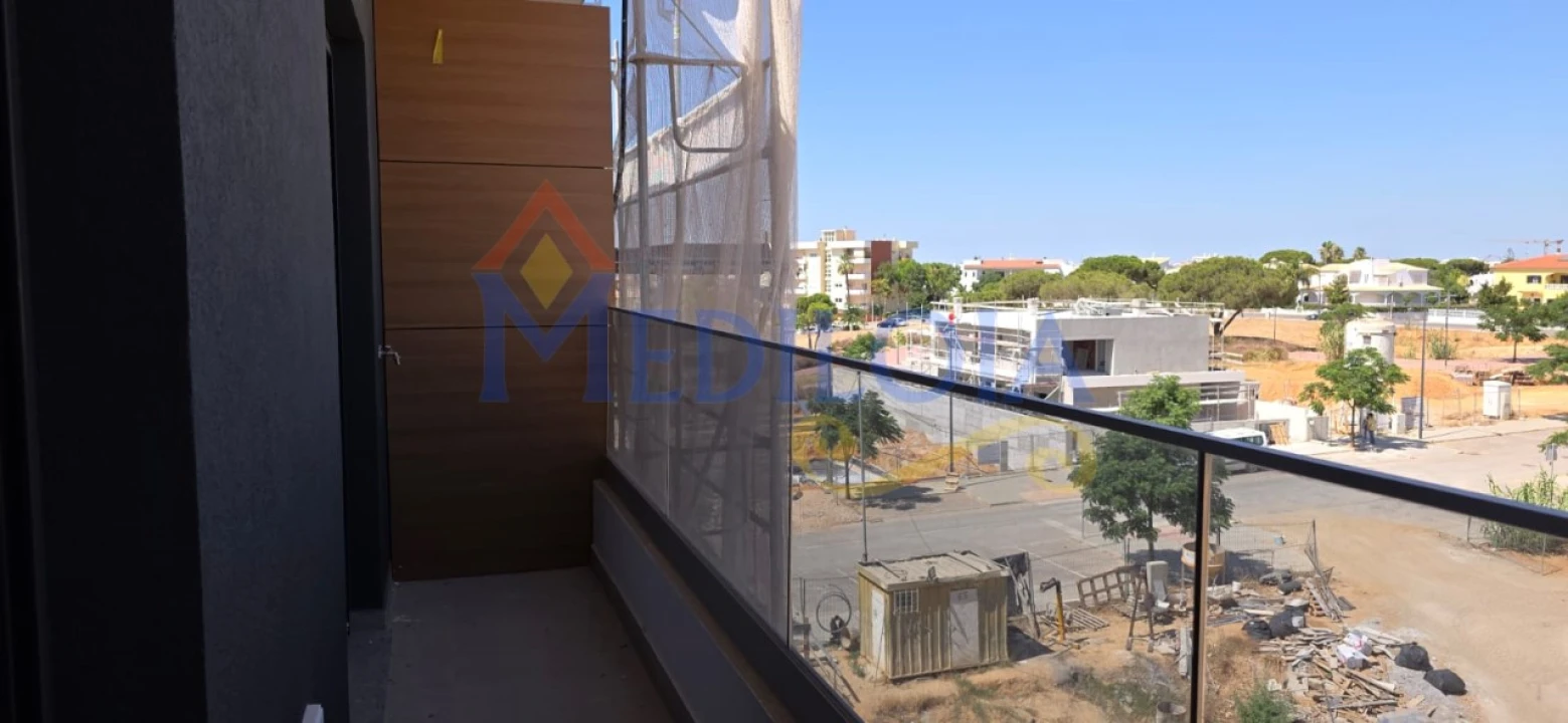 Apartamento T3 para Venda em Montenegro Foto 15