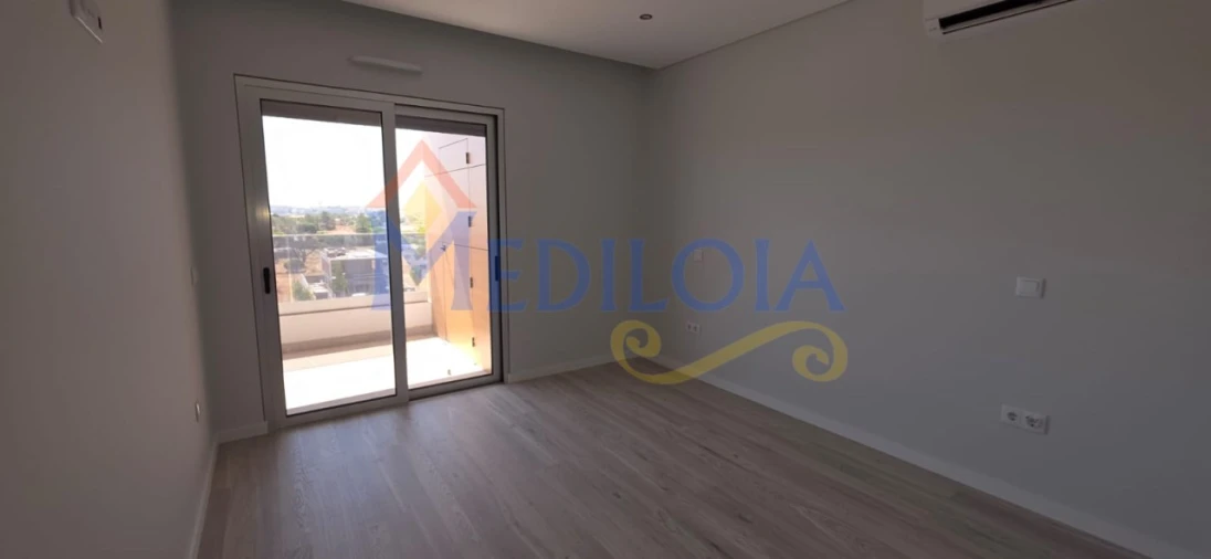 Apartamento T3 para Venda em Montenegro Foto 6