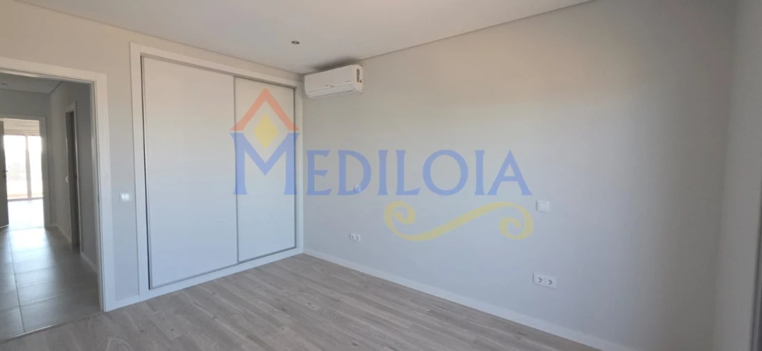 Apartamento T3 para Venda em Montenegro Foto 7