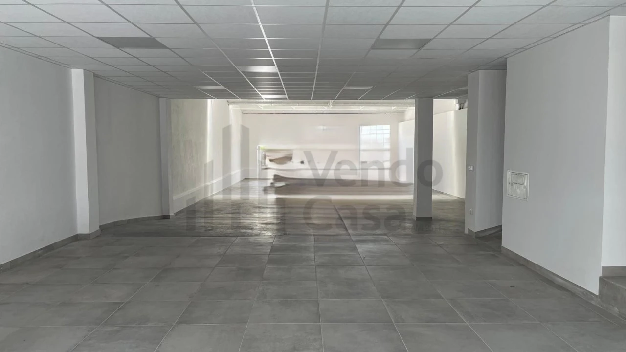 Armazém para Venda em Braga (São José de São Lázaro e São João do Souto) Foto 17