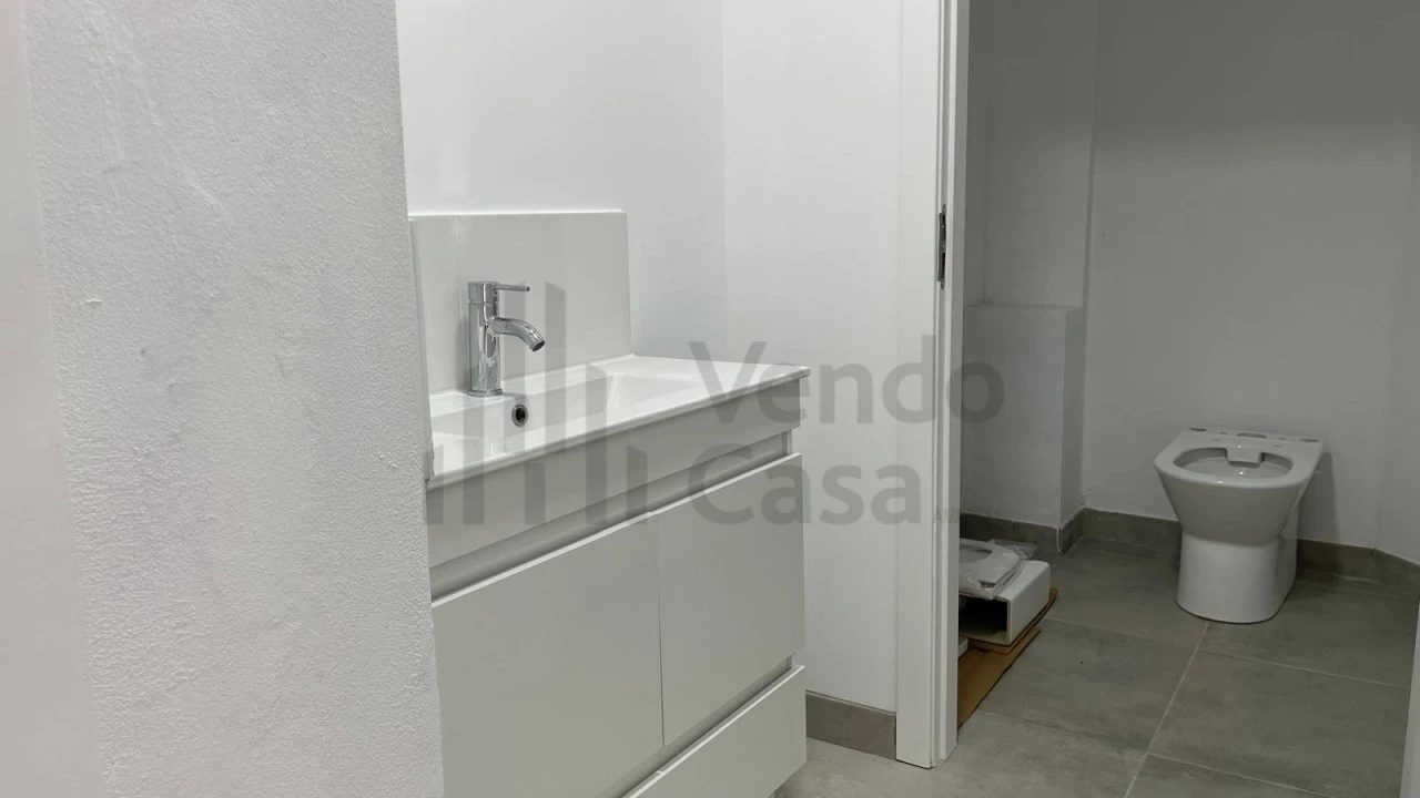 Armazém para Venda em Braga (São José de São Lázaro e São João do Souto) Foto 22