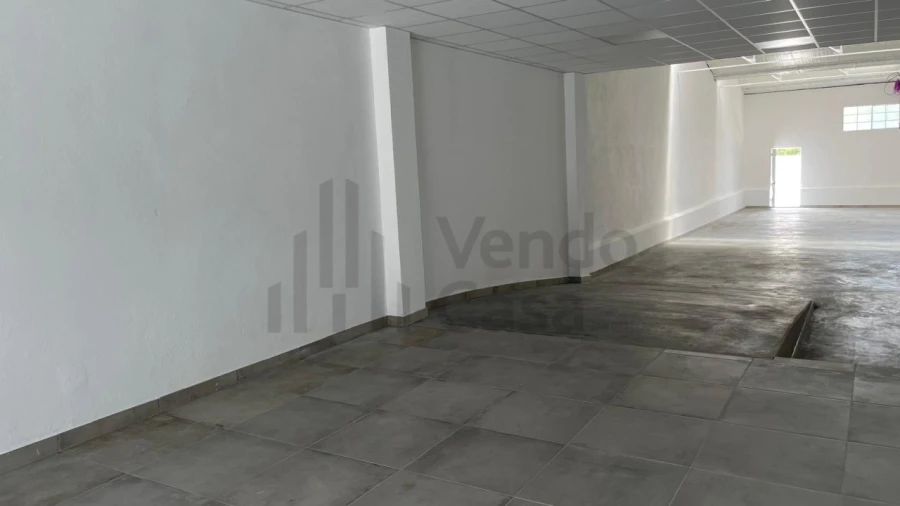 Armazém para Venda em Braga (São José de São Lázaro e São João do Souto) Foto 14