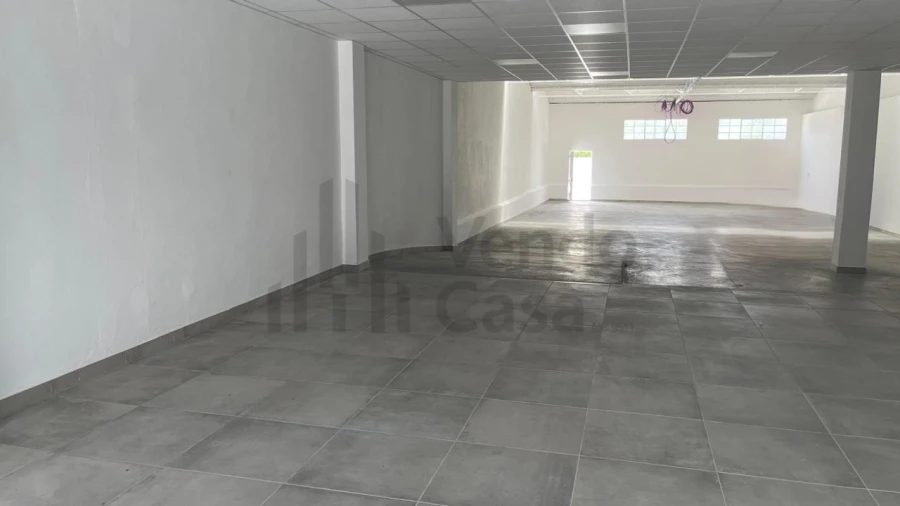 Armazém para Venda em Braga (São José de São Lázaro e São João do Souto) Foto 20