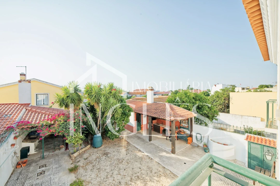 Moradia T4 para Venda em Alpiarça Foto 10