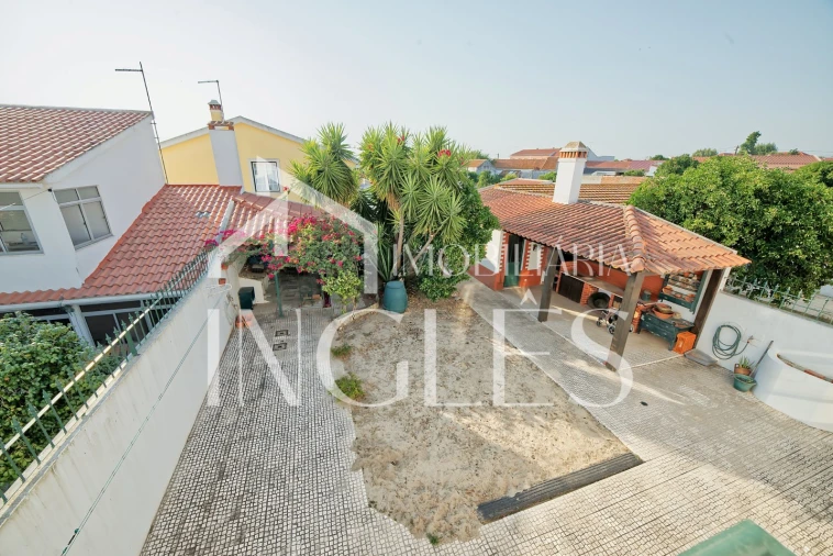 Moradia T4 para Venda em Alpiarça Foto 11