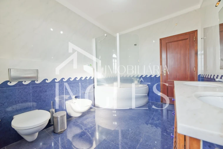 Moradia T4 para Venda em Alpiarça Foto 49