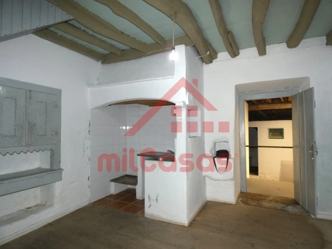 Moradia T5 para Venda em Azueira e Sobral da Abelheira Foto 6