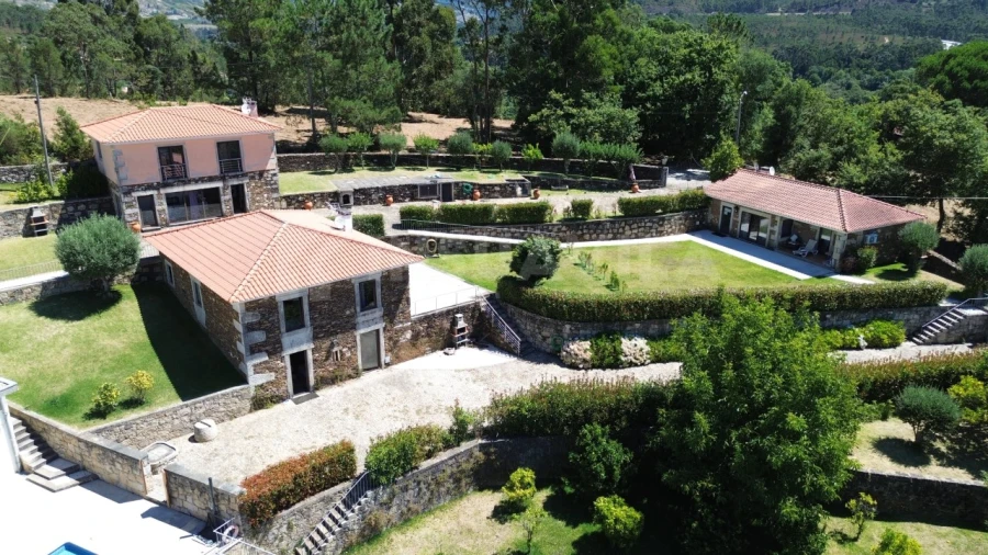 Quinta T12 para Venda em Vilar de Mouros Foto 15