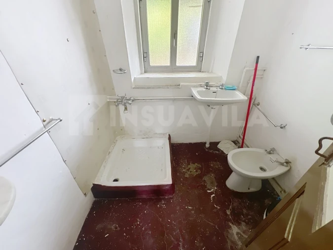 Moradia T4 para Venda em Lanhelas Foto 15