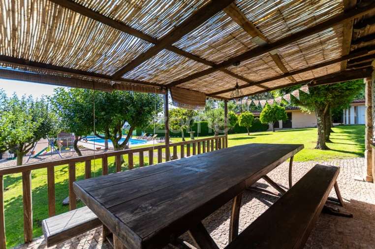 Moradia T5 para Venda em Raimonda Foto 10