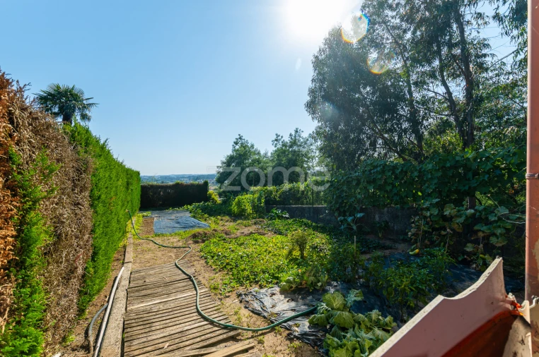 Moradia T5 para Venda em Raimonda Foto 25