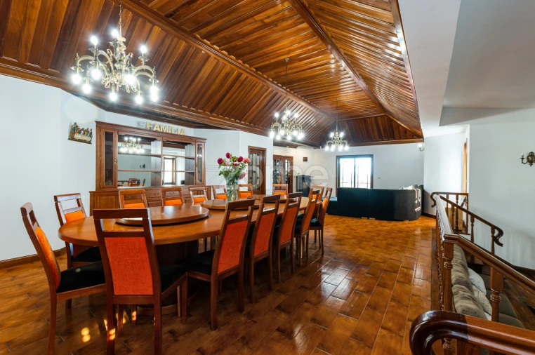 Moradia T5 para Venda em Raimonda Foto 39