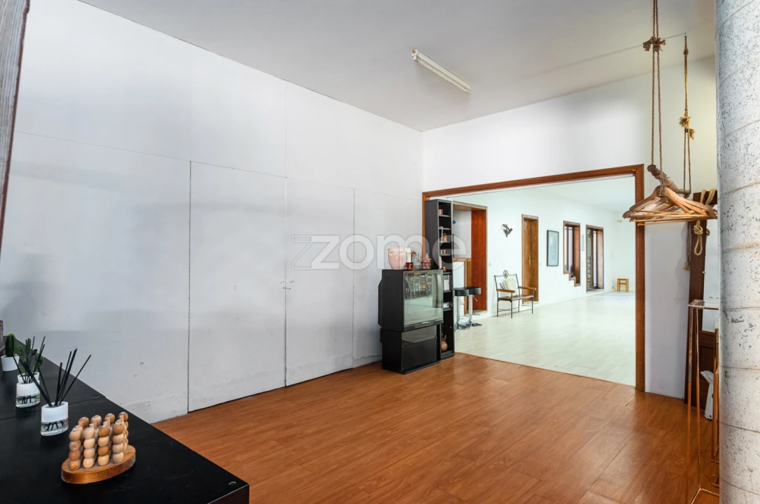 Moradia T5 para Venda em Raimonda Foto 30