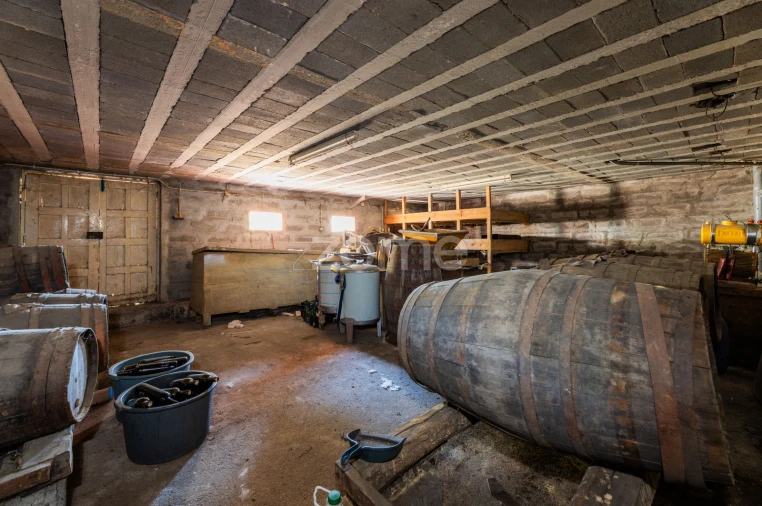 Moradia T4 para Venda em Campos e Louredo Foto 16